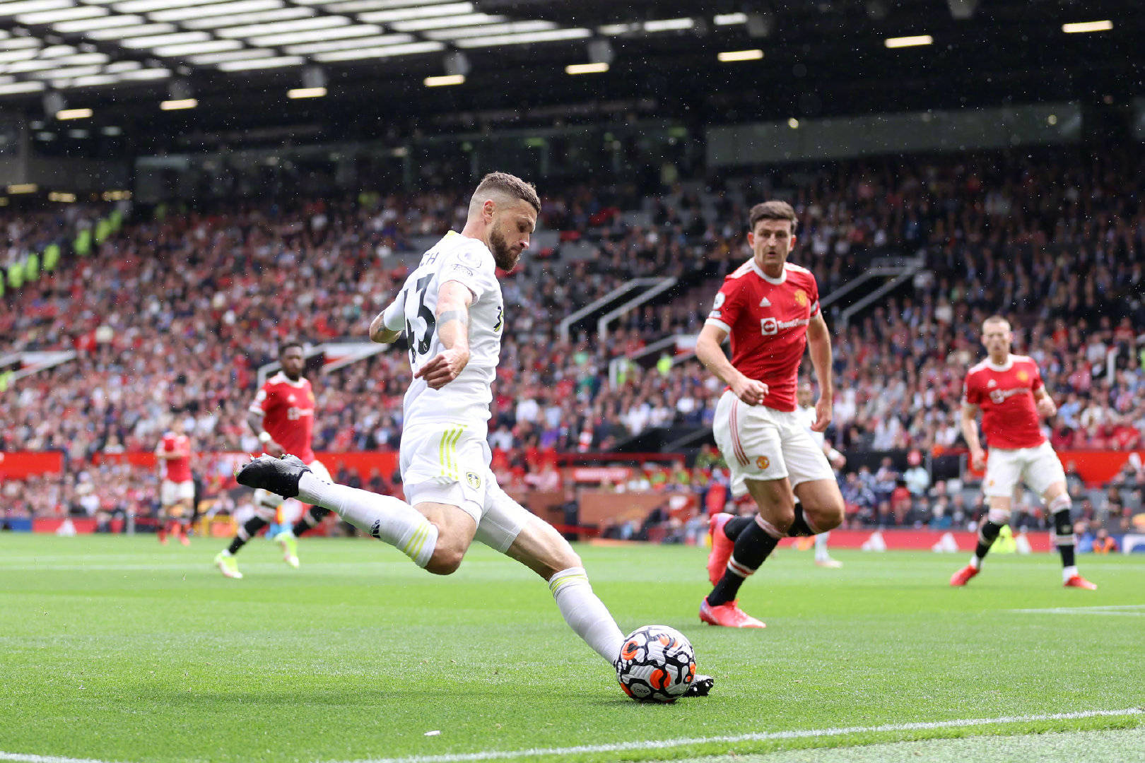 他冲击篮筐 他冲击篮筐